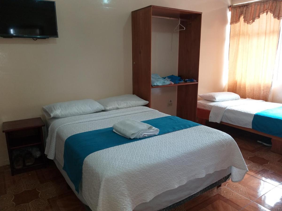 Hostal Miconia ปูแอร์โตอาโยรา ภายนอก รูปภาพ