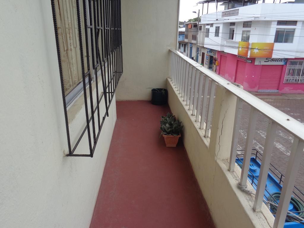 Hostal Miconia ปูแอร์โตอาโยรา ห้อง รูปภาพ