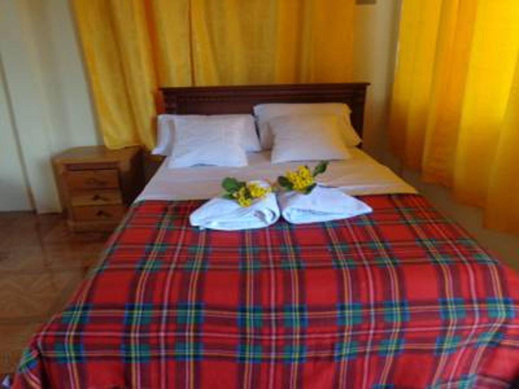Hostal Miconia ปูแอร์โตอาโยรา ภายนอก รูปภาพ